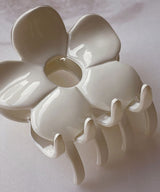 arnew hair claws White flower france claw clip