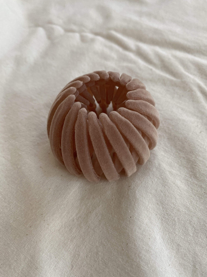 arnew Velvet Pony Dumpling Hairpin